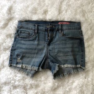 cute girls denim shorts.